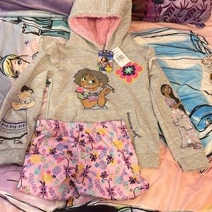 Disney toddler girl outfit Encanto